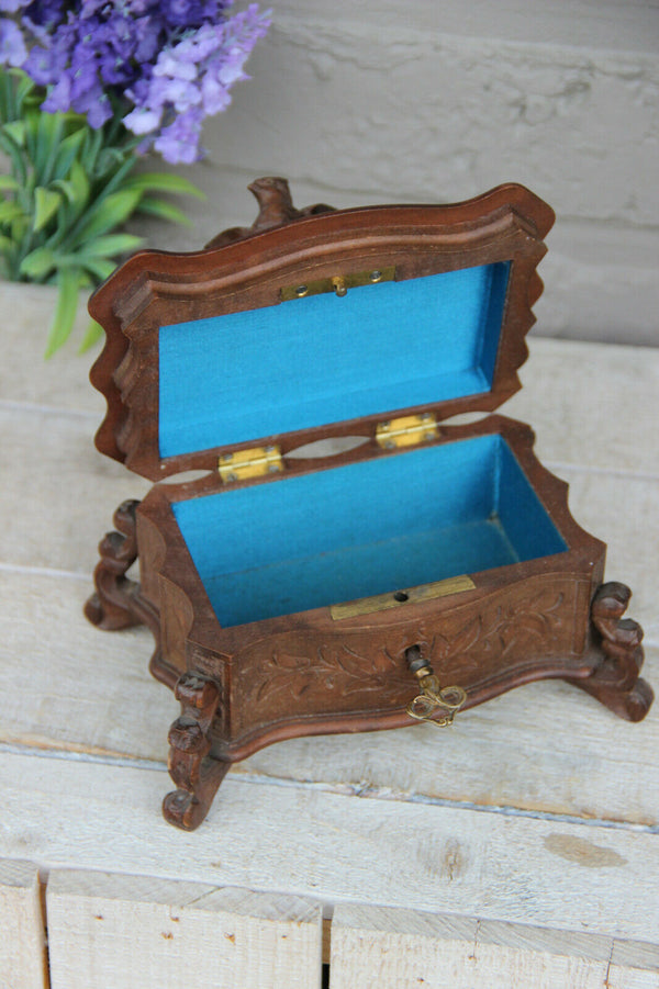 Antique Swiss black forest wood carved jewelry trinket box birds nest velvet