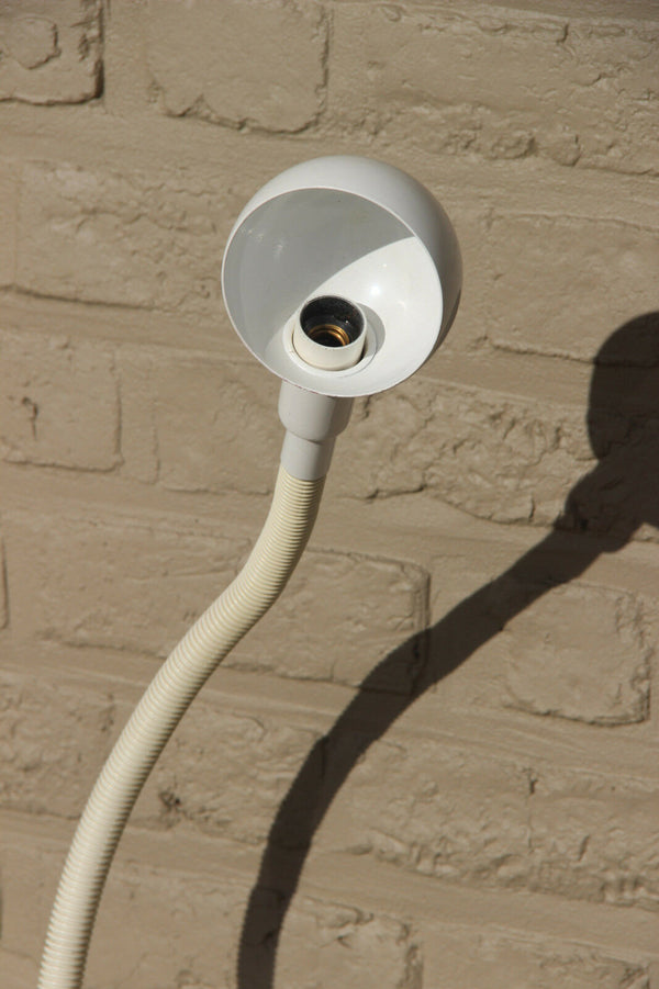Retro mid century 70's Snake flexible desk lamp white