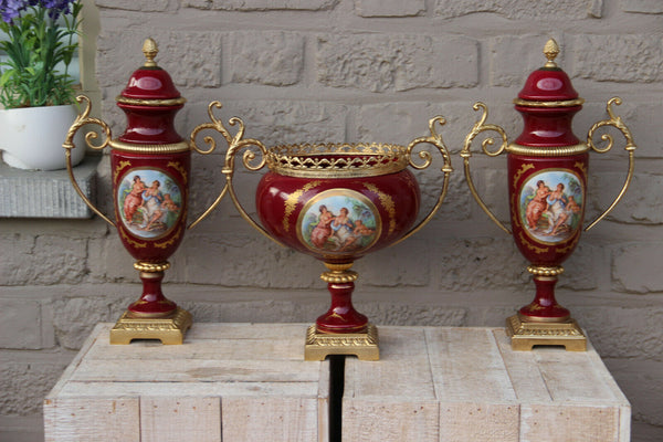 SET French Red porcelain centerpiece Bowl Vases romantic victorian putti scene