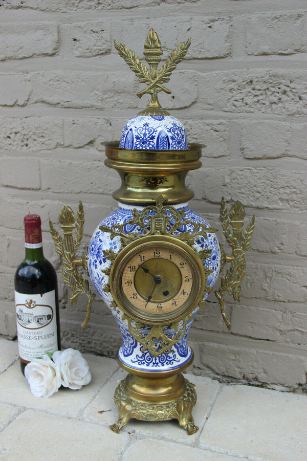Huge DeLFT blue white pottery floral bird decor mantel clock