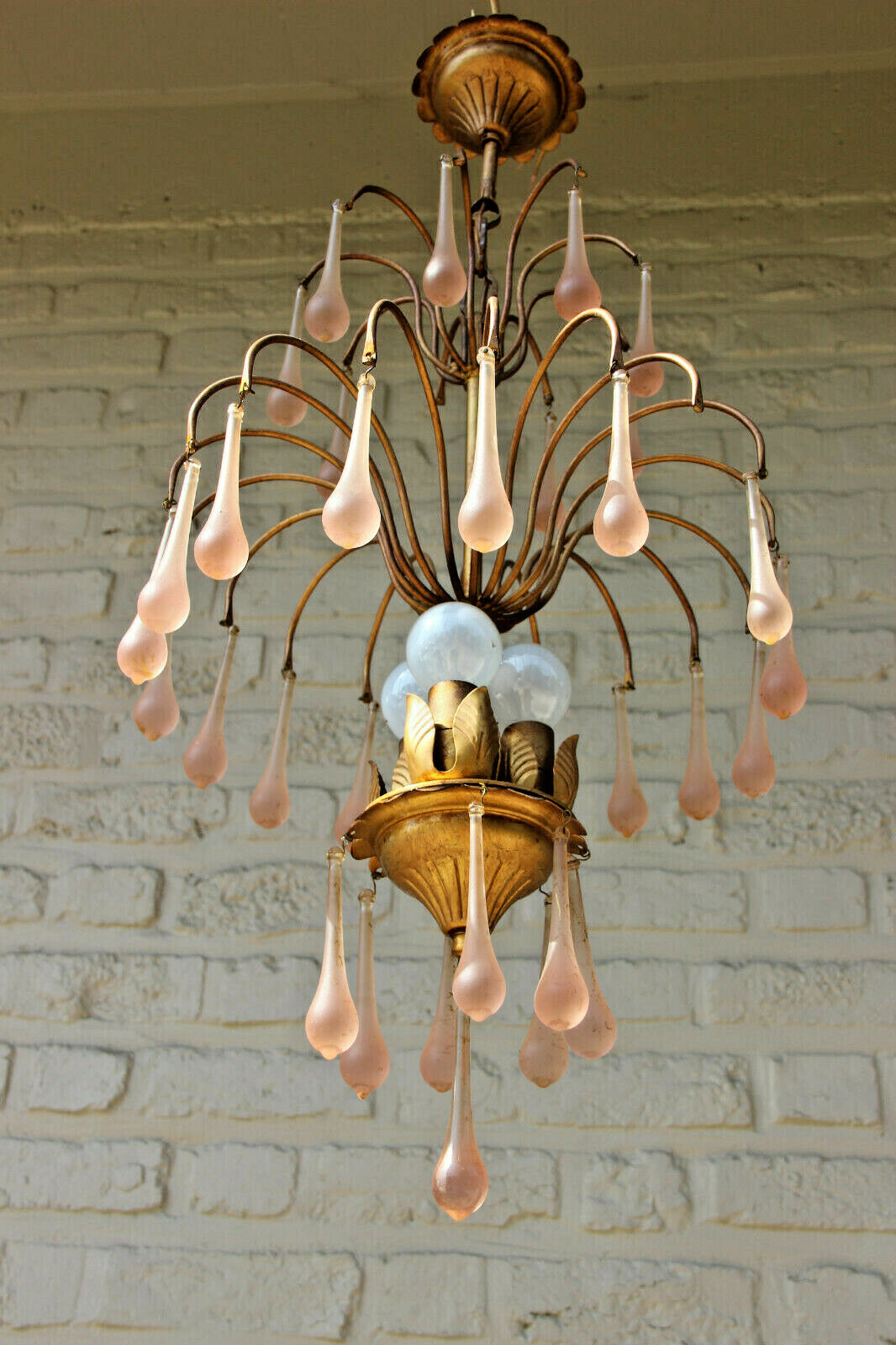 Vintage Italian 1960 metal gold gilt Muranp pink drops chandelier
