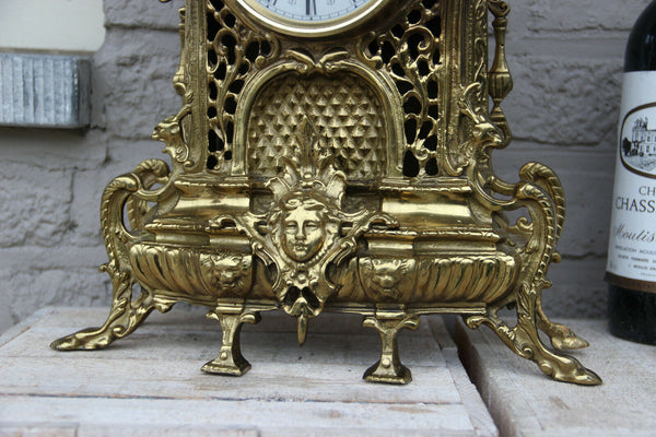 Huge bronze Putti lion head mantel clock FHS movement