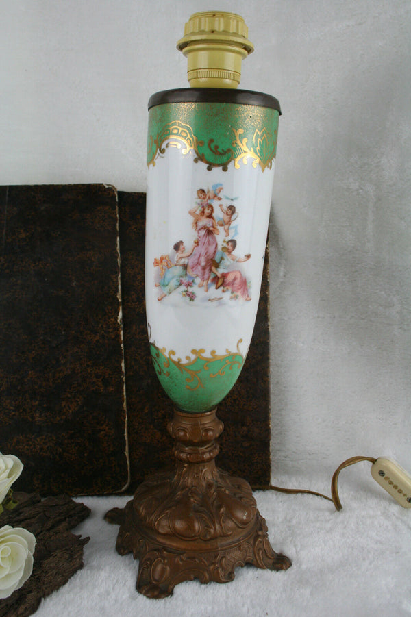 French Vintage 1950's Cherubs angels porcelain green table lamp