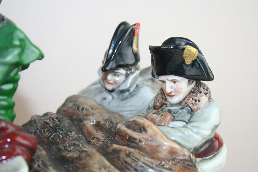 Group in porcelain - Signed SCHEIBE ALSBACH - Garde Imp…
