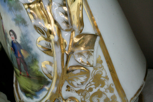 Rare Antique 19thc old paris vieux porcelain Salamander bird Vases dog scene