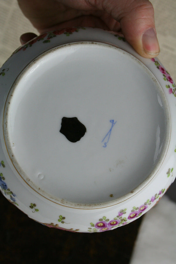 French Antique Porcelain box lidded floral  circa 1920 marked