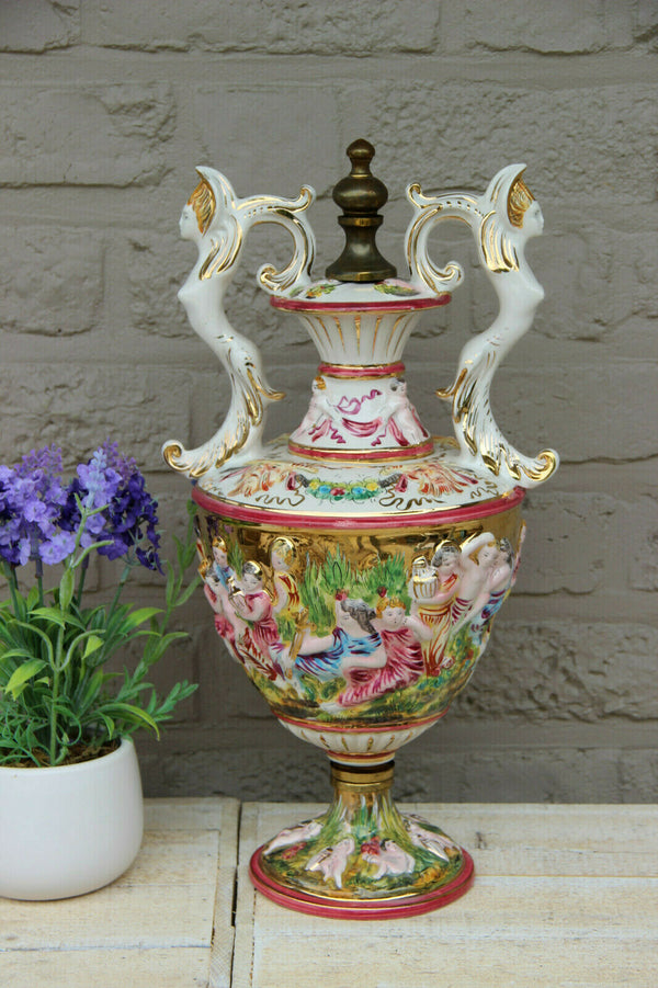 Vintage italian Capodimonte porcelain putti angels Vase caryatid handles