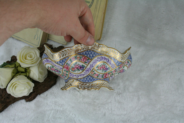 French Porcelain de paris Floral porcelain center piece bowl 1950 samson