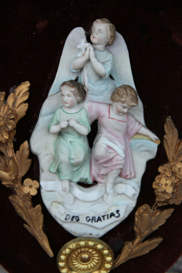 Antique Religious Bisque porcelain angels religious plaque on velvet medaillon
