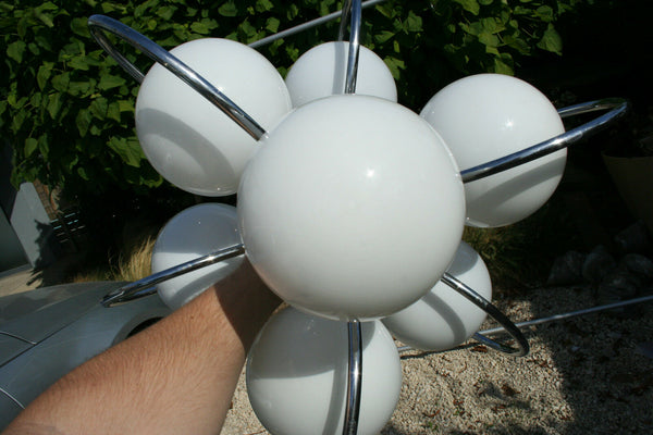 Mid-century Space age retro atomic sputnik 7 opaline glass globes chandelier 60'