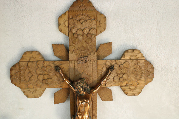 Huge French antique neo gothic wood carved altar church crucifix religious