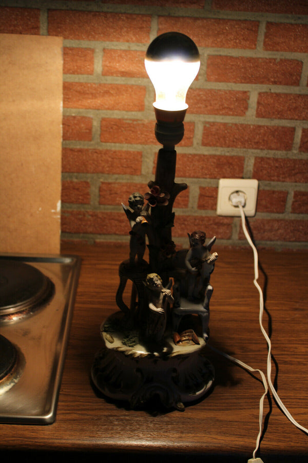 CApodimonte porcelain BASSANO signed putti angels lamp