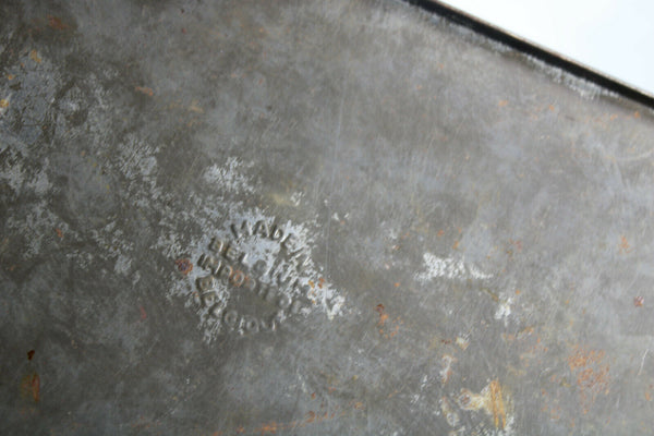 Rare Walt Disney Biscuit Tin box Snow White Dwarfs 1930 belgian Disneyana