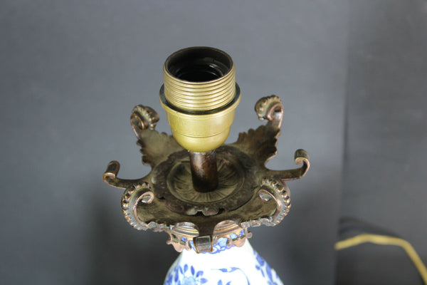 Antique Delft pottery birds floral decor Vase mounted lamp