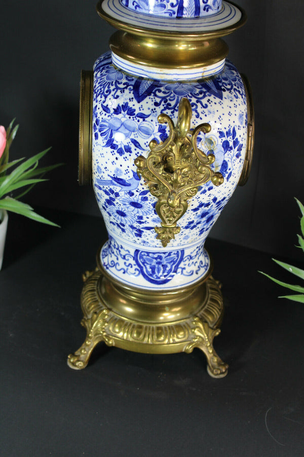 Antique Belgian boch Delft blue white faience lion heads clock