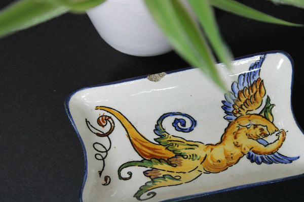 Antique Porcelain de GIEN marked Smoking set mythological theme