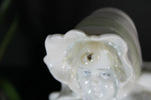 Rare dutch porcelain milk girl salt pepper stand moving system 1960