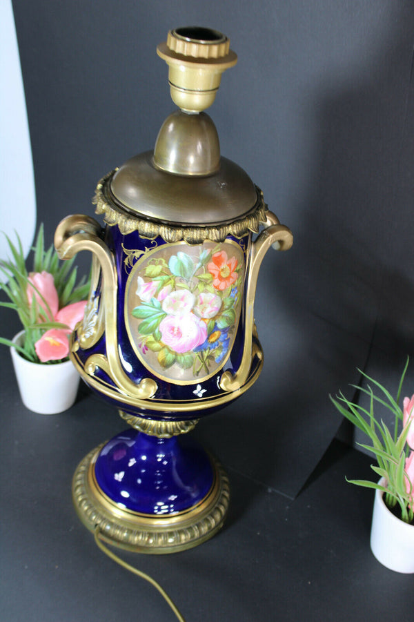 Antique french paris porcelain vase hand paint putti cherub decor lamp