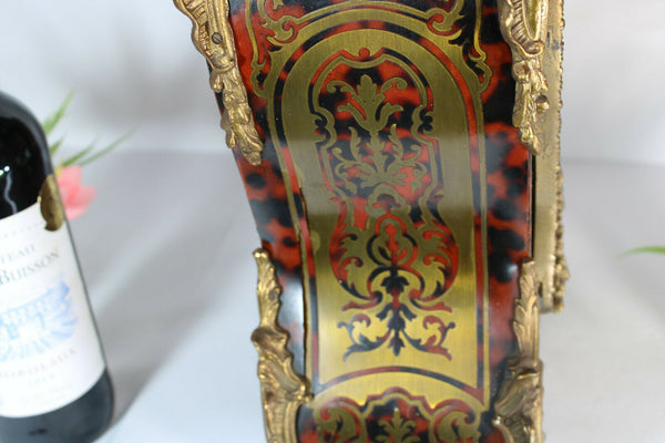 Large Boulle mantel clock inlay decor caryatid head