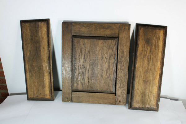 Set 3 woód carved portrait head panels cabinet