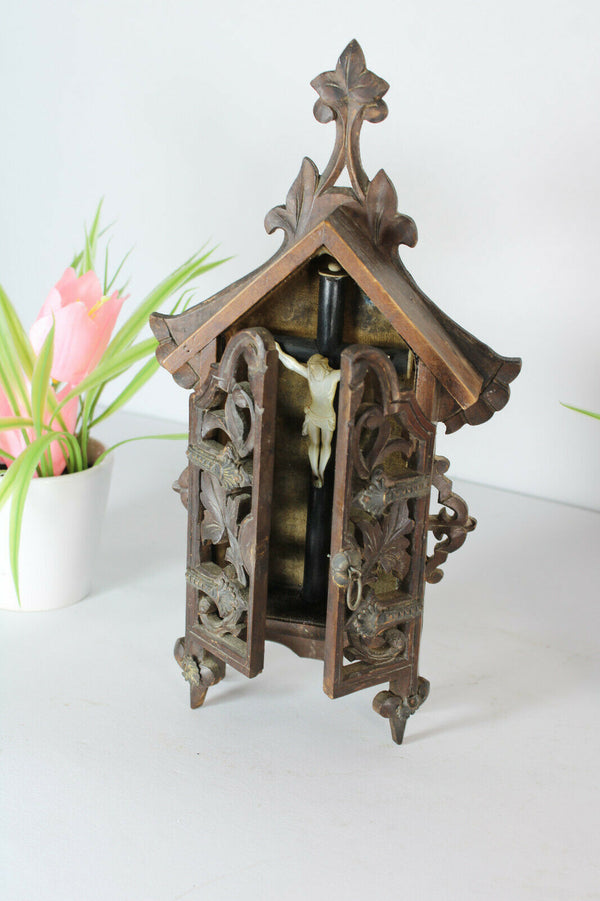 Antique Black Forest wood carved religious chapel crucifix mother pearl corpus