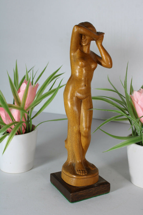 Flemish wood carved vintage nymph statue figurine