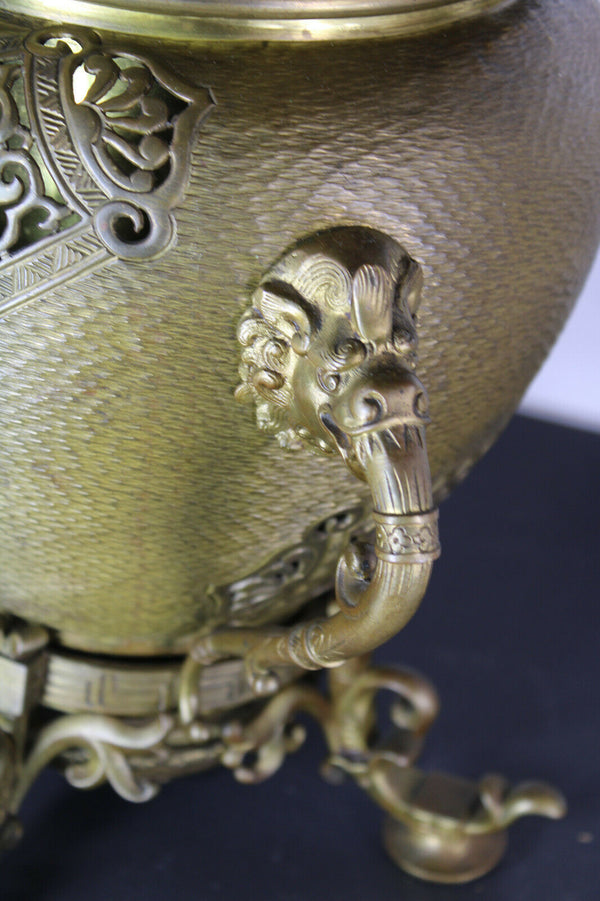 Antique chinese meiji Bronze jardiniere planter dragons heads