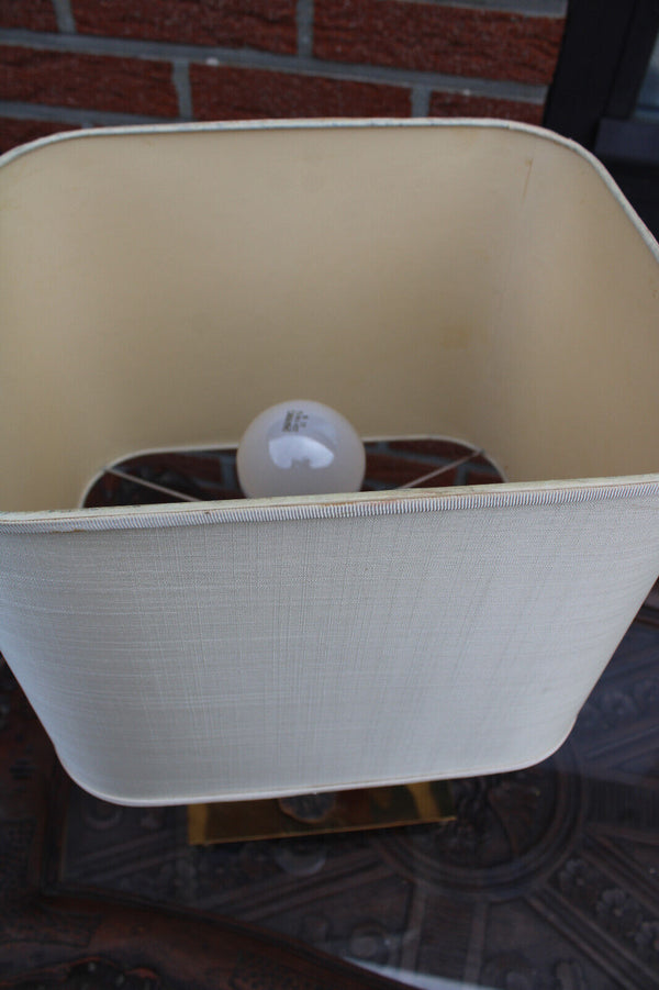 Mid century hollywood regency wood brass nothern cardinal bird table lamp rare