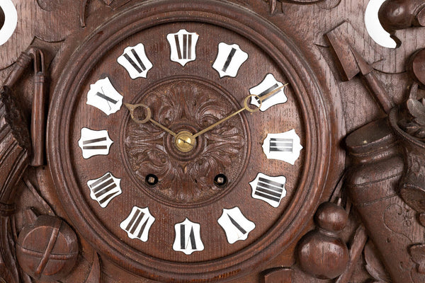 LARGE BLACK FOREST wood carving wall clock deer hunting theme