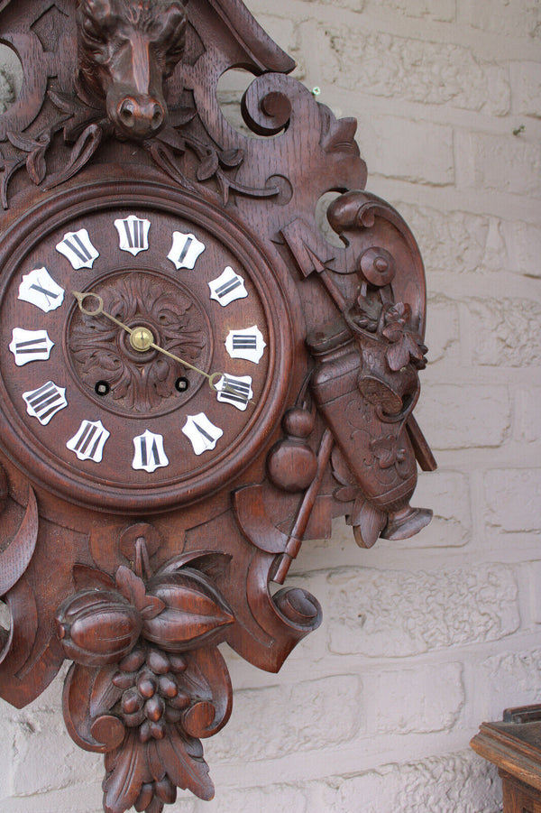 LARGE BLACK FOREST wood carving wall clock deer hunting theme