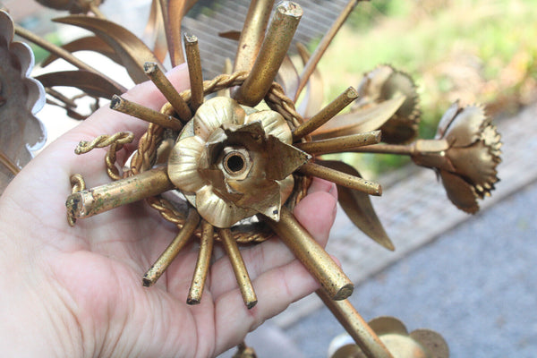 Hollywood regency 1970 metal gold gilt floral chandelier