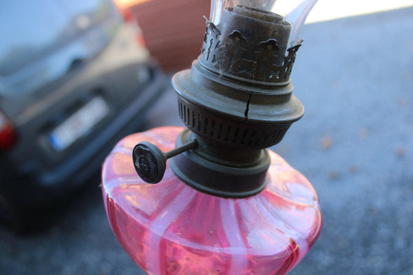 Antique Bronze onyx glass putti cherub oil lamp rare