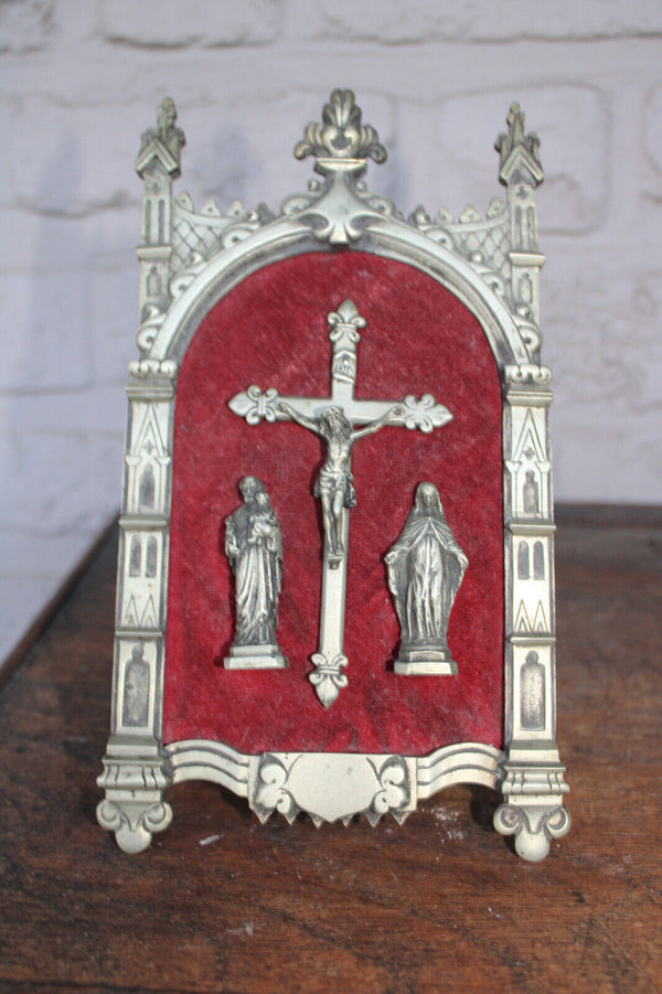 Antique neo gothic standing crucifix calvary brass velvet niche rare