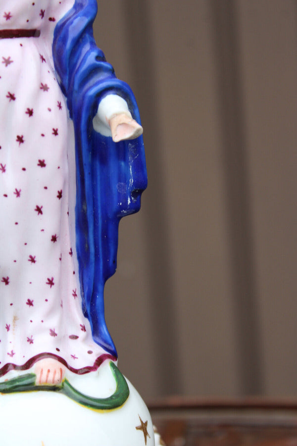 Antique french vieux paris porcelain 19thc Figurine madonna religious