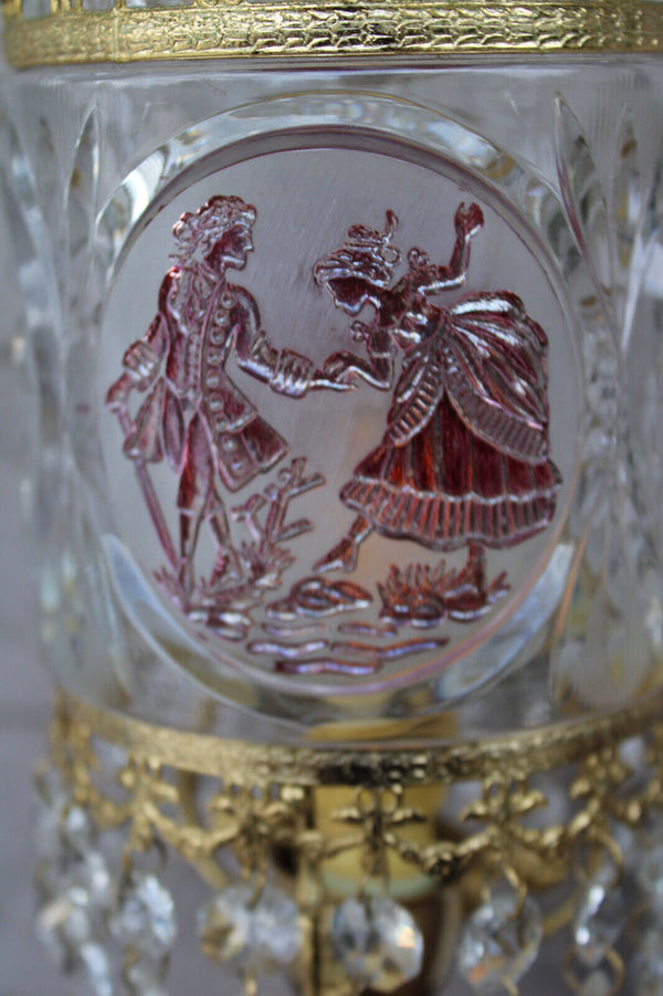 Vintage 70s Glass crystal engraved scene table lamp putti cherub