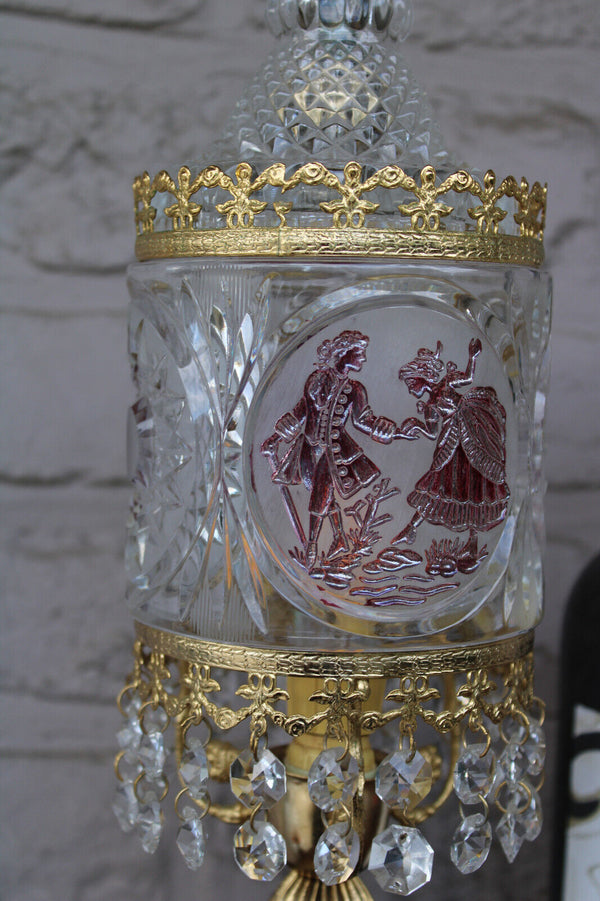 Vintage 70s Glass crystal engraved scene table lamp putti cherub