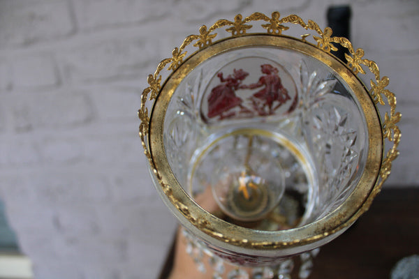Vintage 70s Glass crystal engraved scene table lamp putti cherub