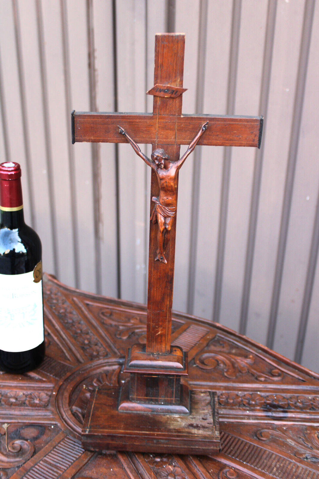 Antique 1800s Wood carved crucifix christ corpus religious