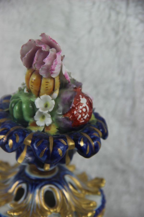Set French clock vases capodimonte  porcelain relief floral decor