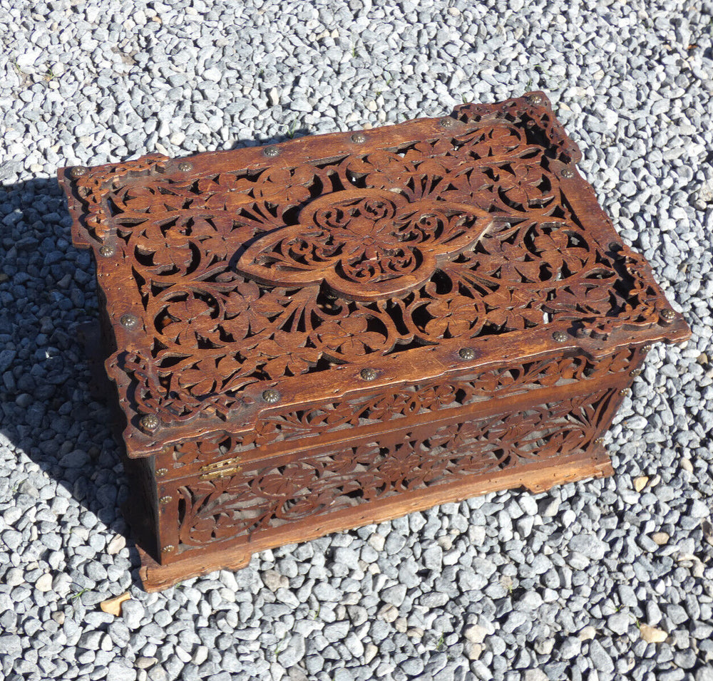 Vintage wood cut box 1950s