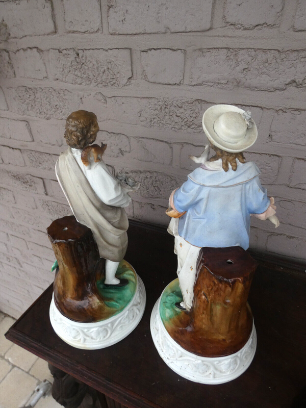 PAIR 19thx Vieux paris porcelain bisque statue figurine squirrel bird rare
