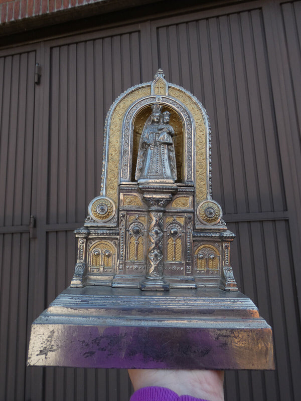 Vintage religious chapel niche Madonna statue 1970