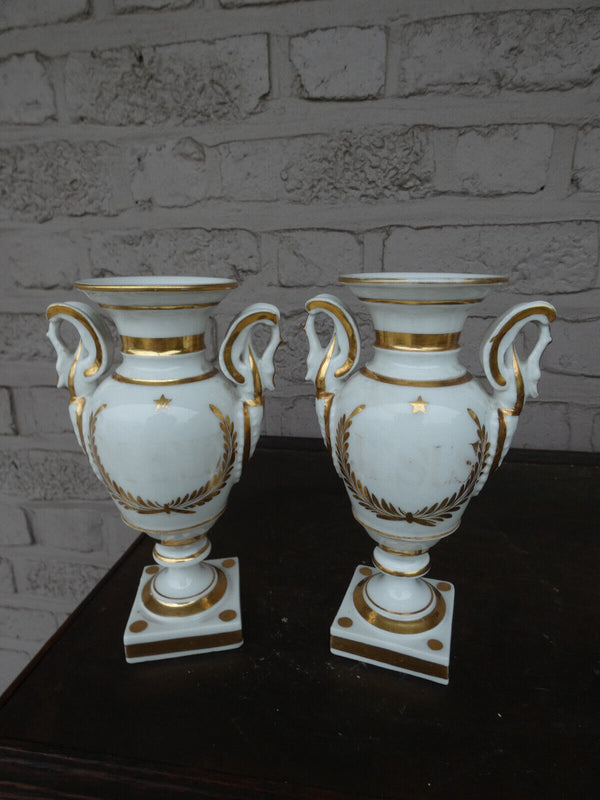 Antique pair small vieux paris porcelain portrait jesus mary Vases swan handles