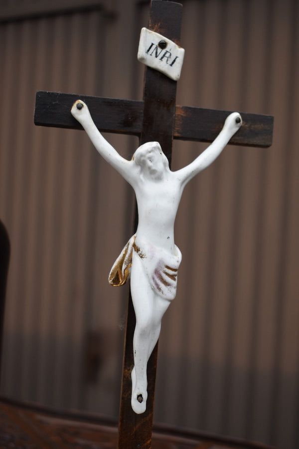 Antique Petrus regout maastricht porcelain ecce homo Crucifix religious