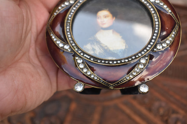 Vintage metal enamel rhinestone round picture photo frame
