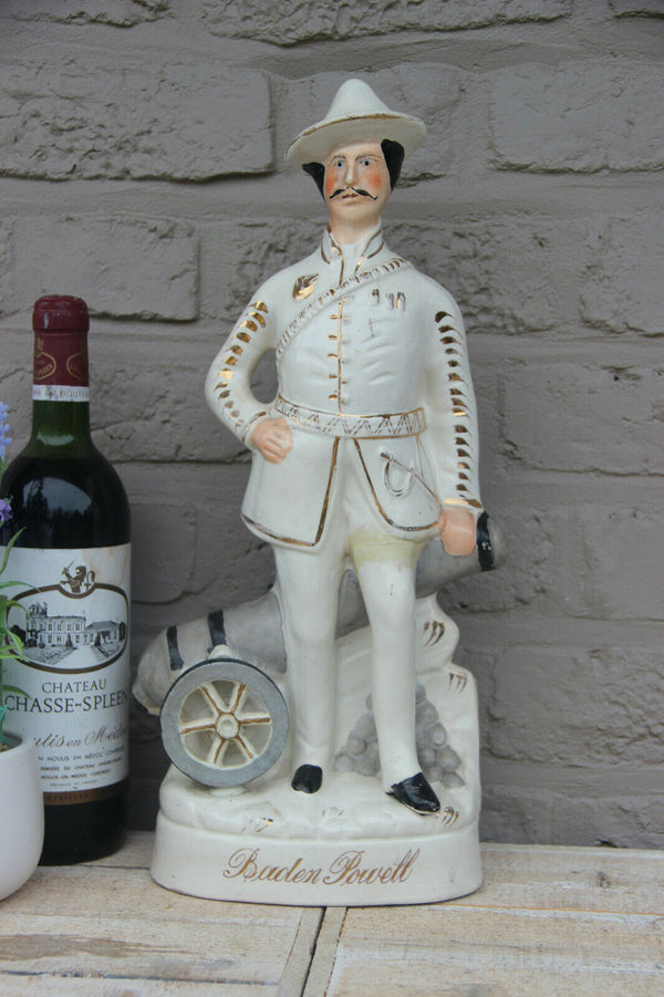 Antique STAFFORDSHIRE pottery Statue figurine BADEN POWELL officer soldier