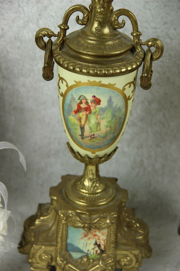 Set French Porcelain victorian clock Vases urns