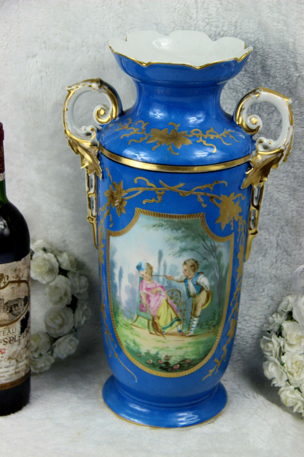 Antique French 19thc vase Vieux paris porcelain sevres blue colour romantic