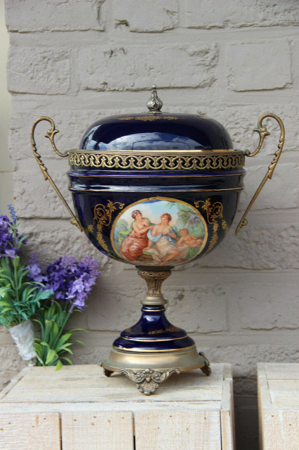 Large French Limoges cobalt blue porcelain Bowl centerpiece romantic victorian