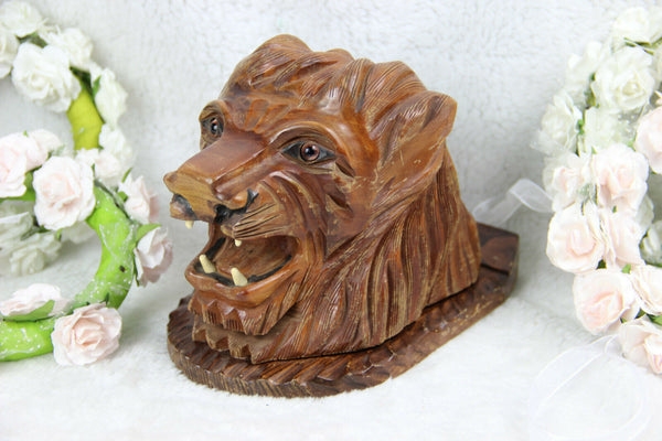 Vintage Mid century Wood carved lion panther head cigarettes cigar cave box